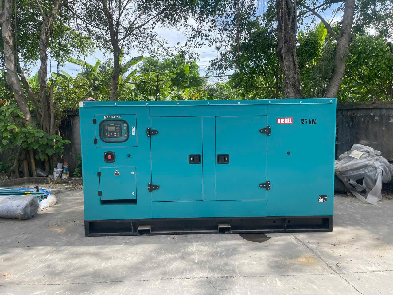 Máy phát điện chạy dầu 100Kw